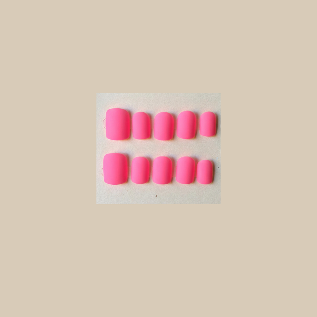 Coral Glow Press-on Nail Set (Large)