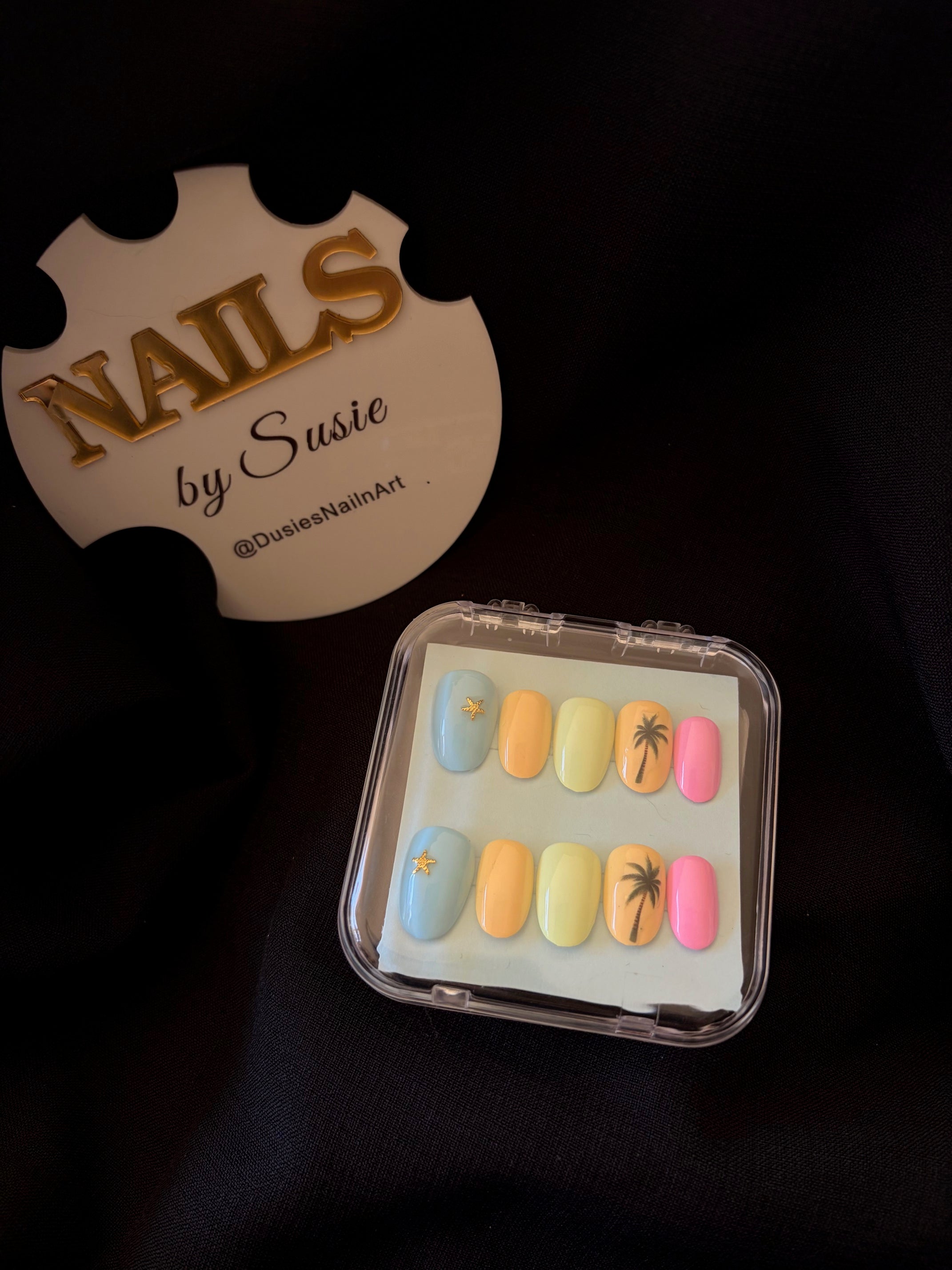 Island Glow Press On-Nail Set