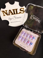 Lavender Flutter Press On-Nail Set