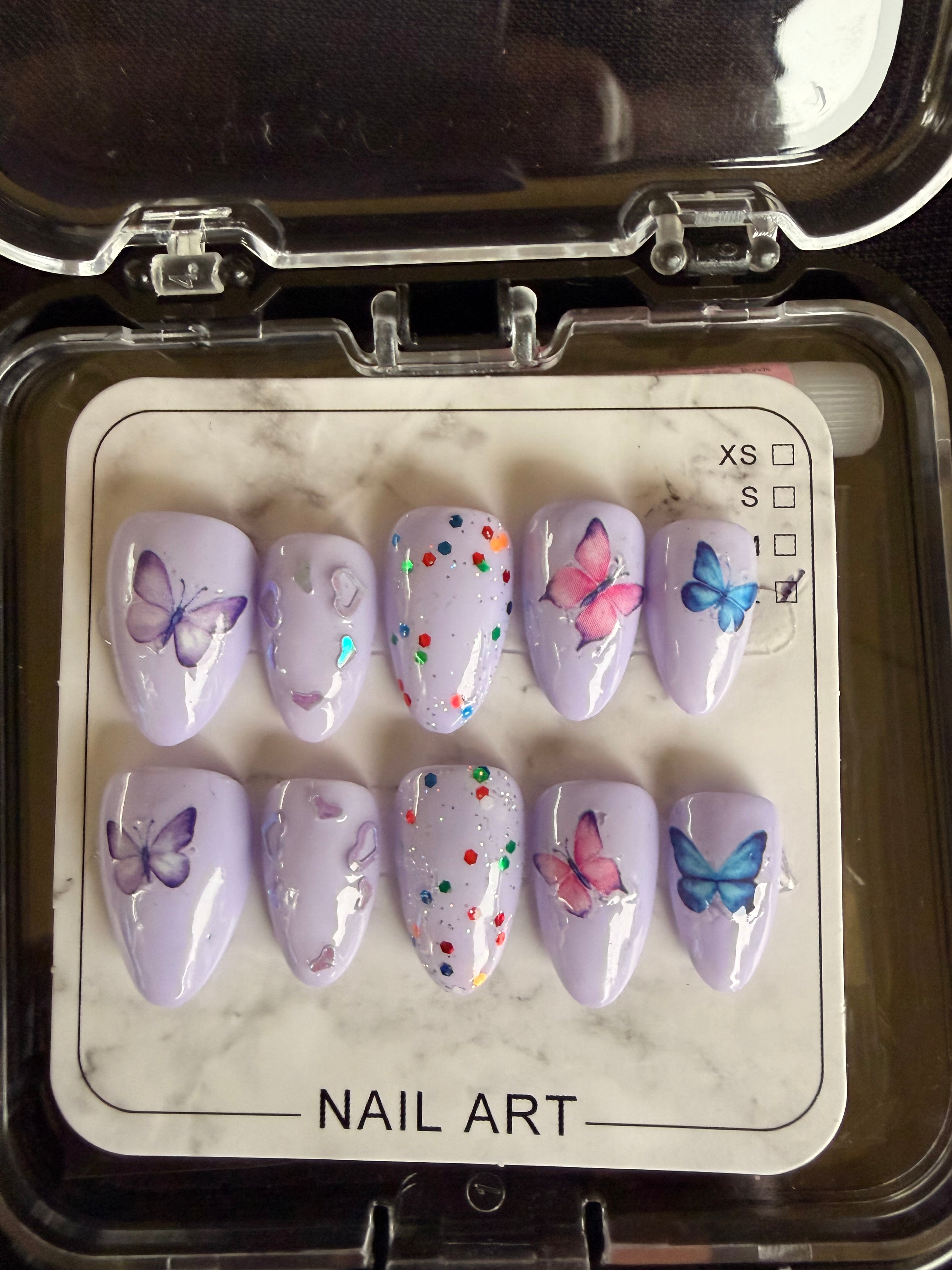 Lavender Flutter Press On-Nail Set