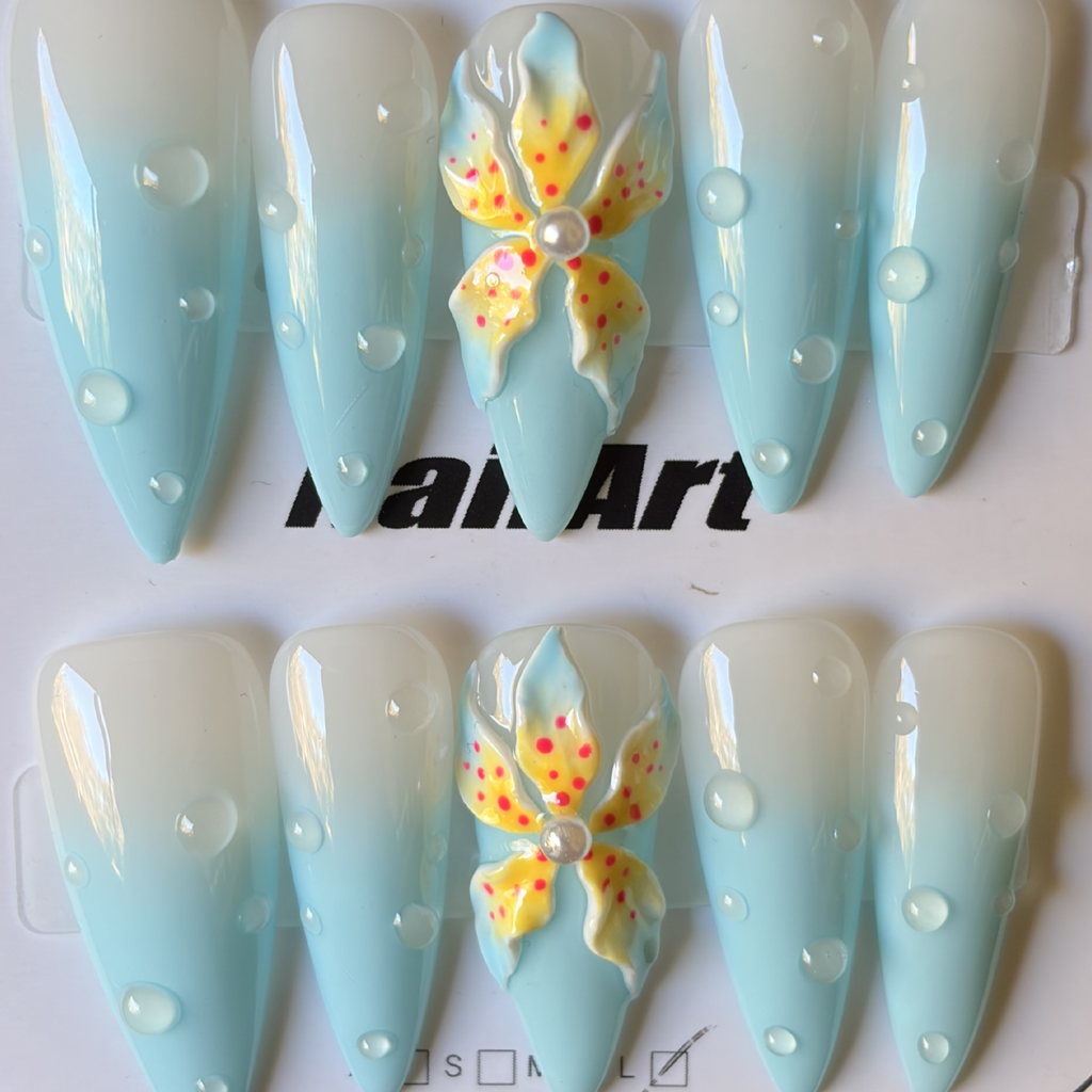 Ocean Bloom Press On-Nail Set