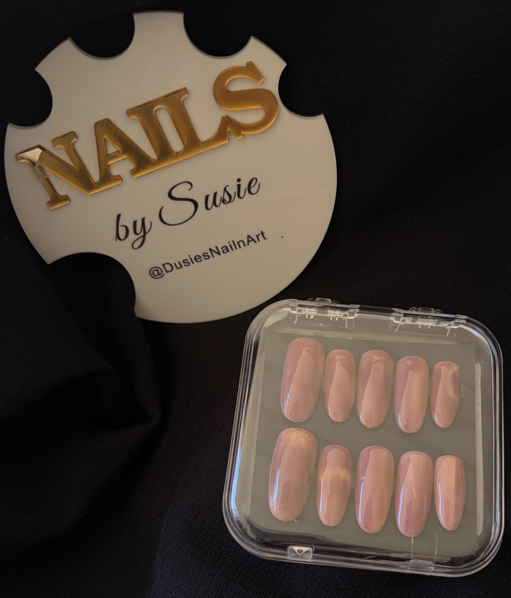 Rose Sand Press-on Nail Set