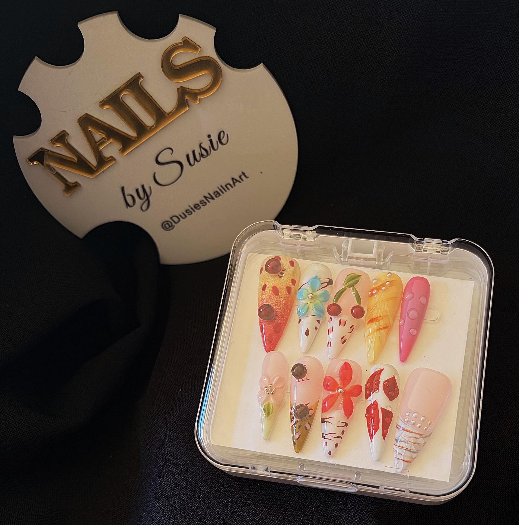 Cherry Blossum Press-On Nail Set