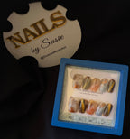 Coastal Marble Press On-Nail Set