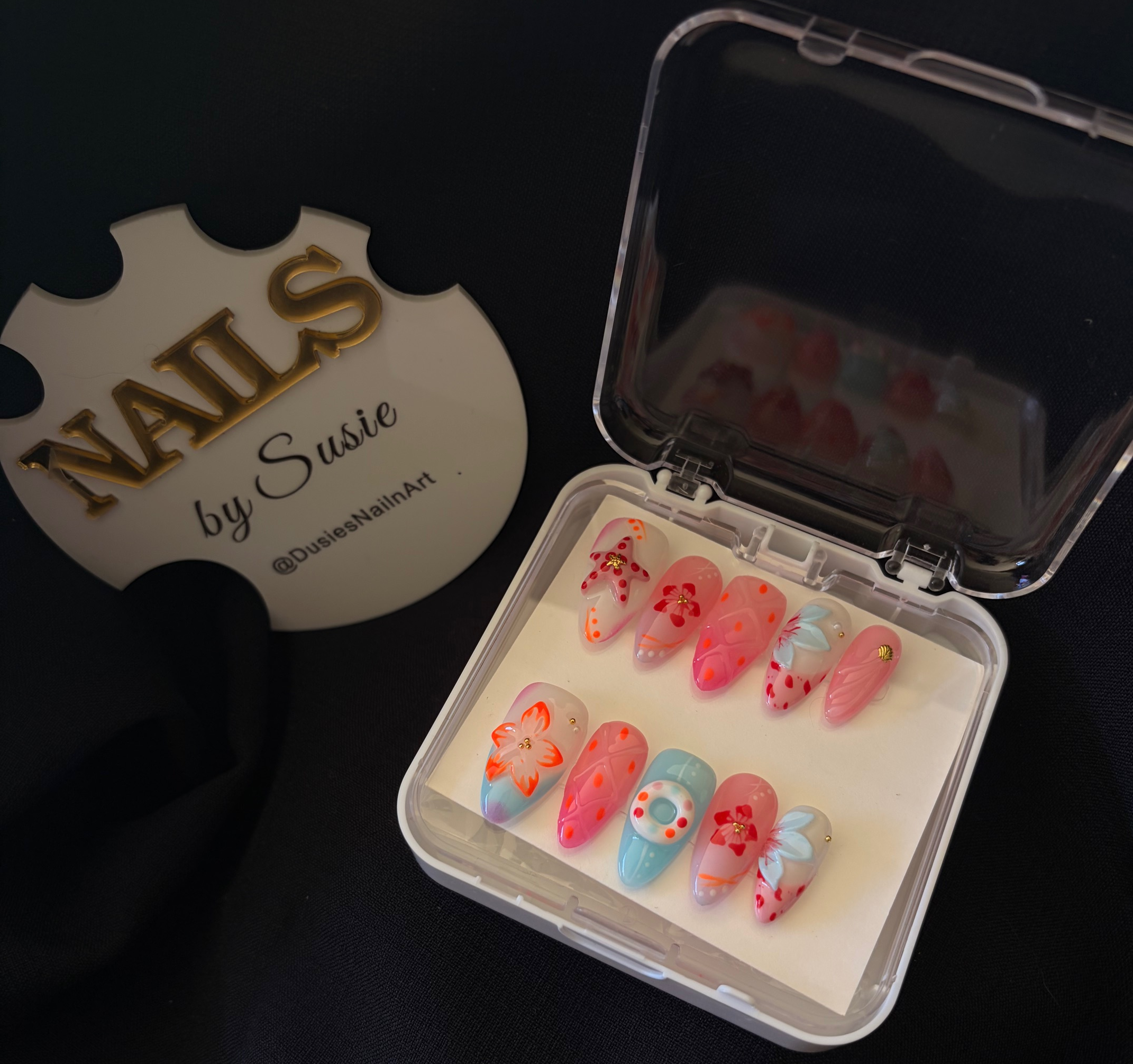 Coral Lagoon Press On-Nail Set