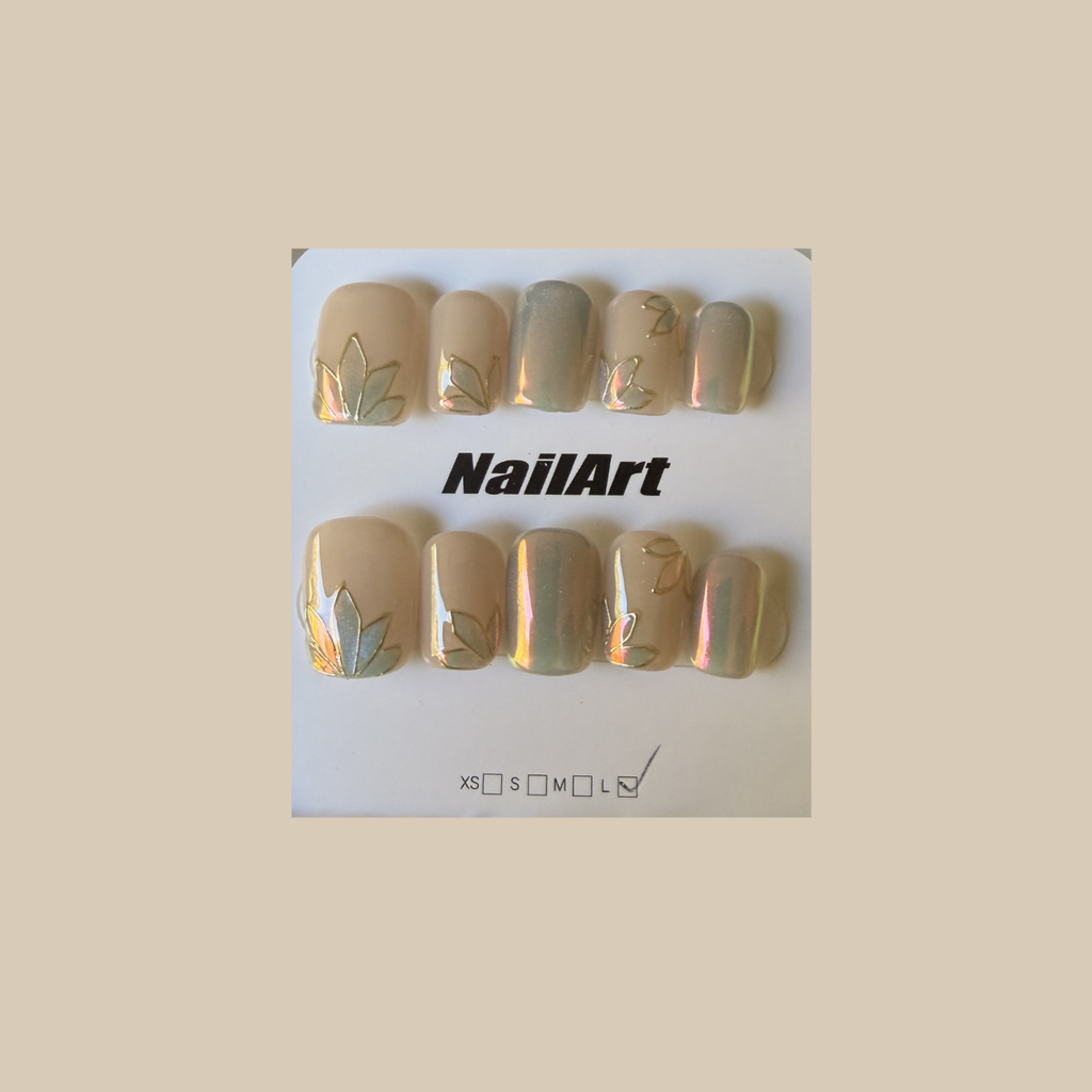 Coastal Whisper Press On-Nail Set