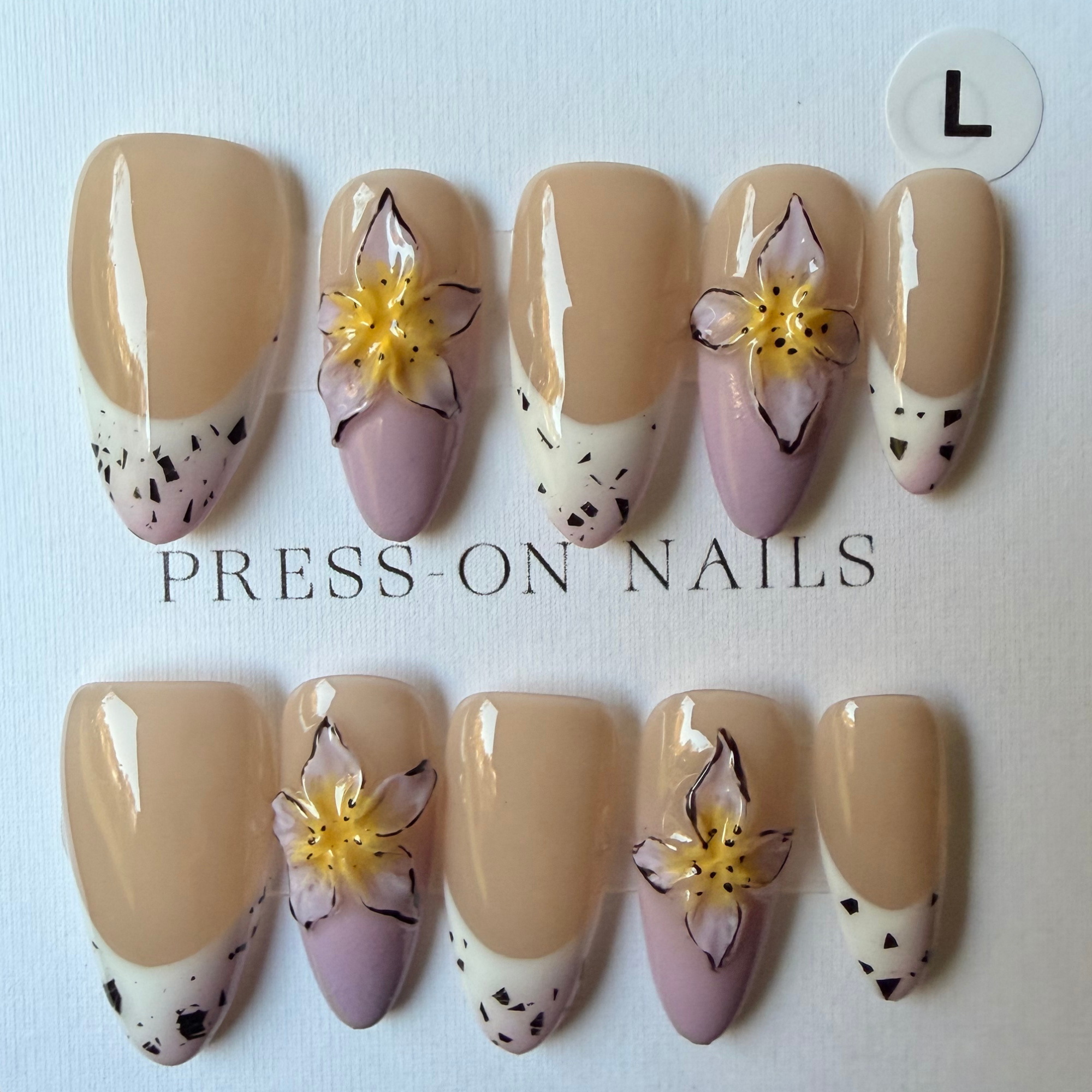 Lilac Wild Press On-Nail Set