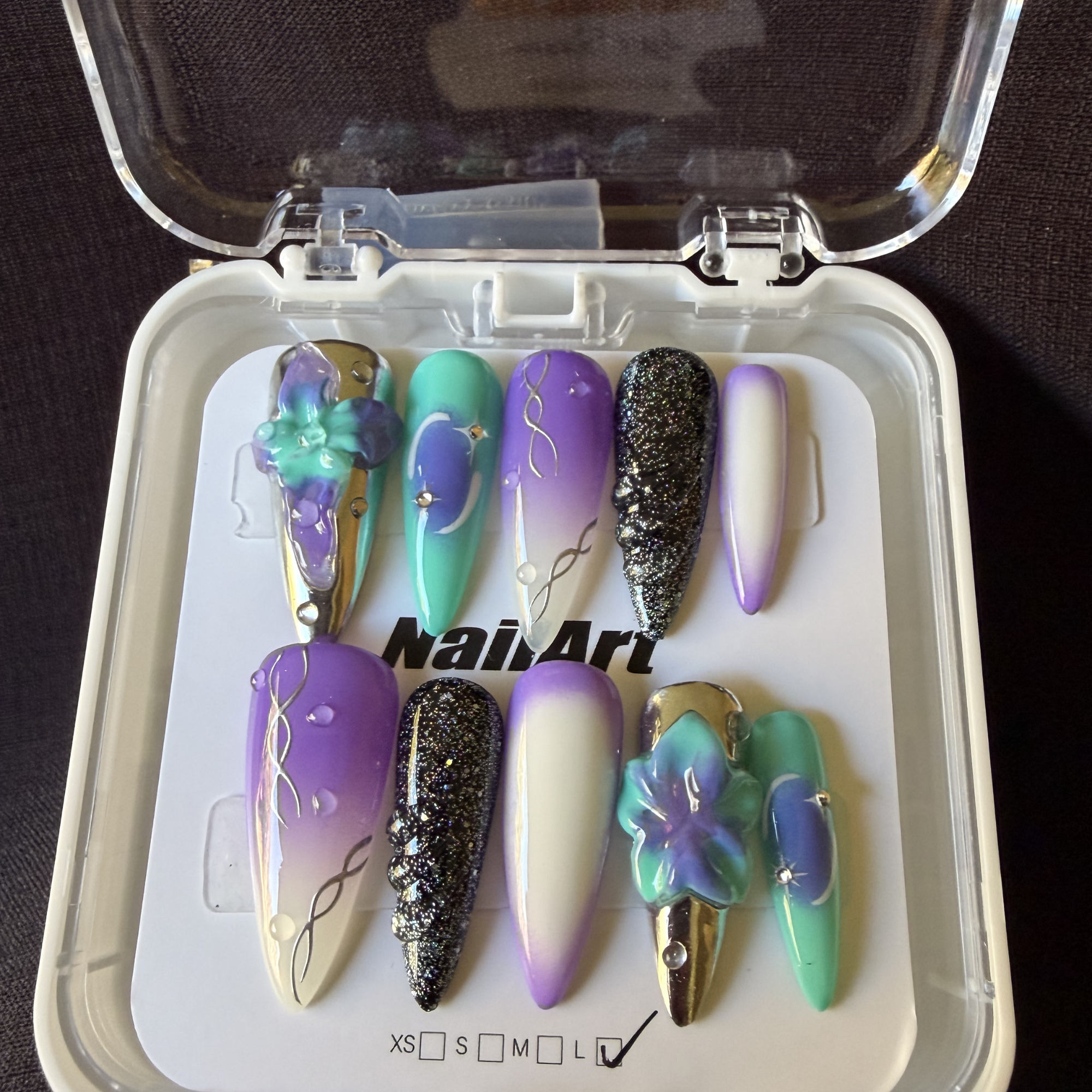 Mermaid Mirage Press On-Nail Set