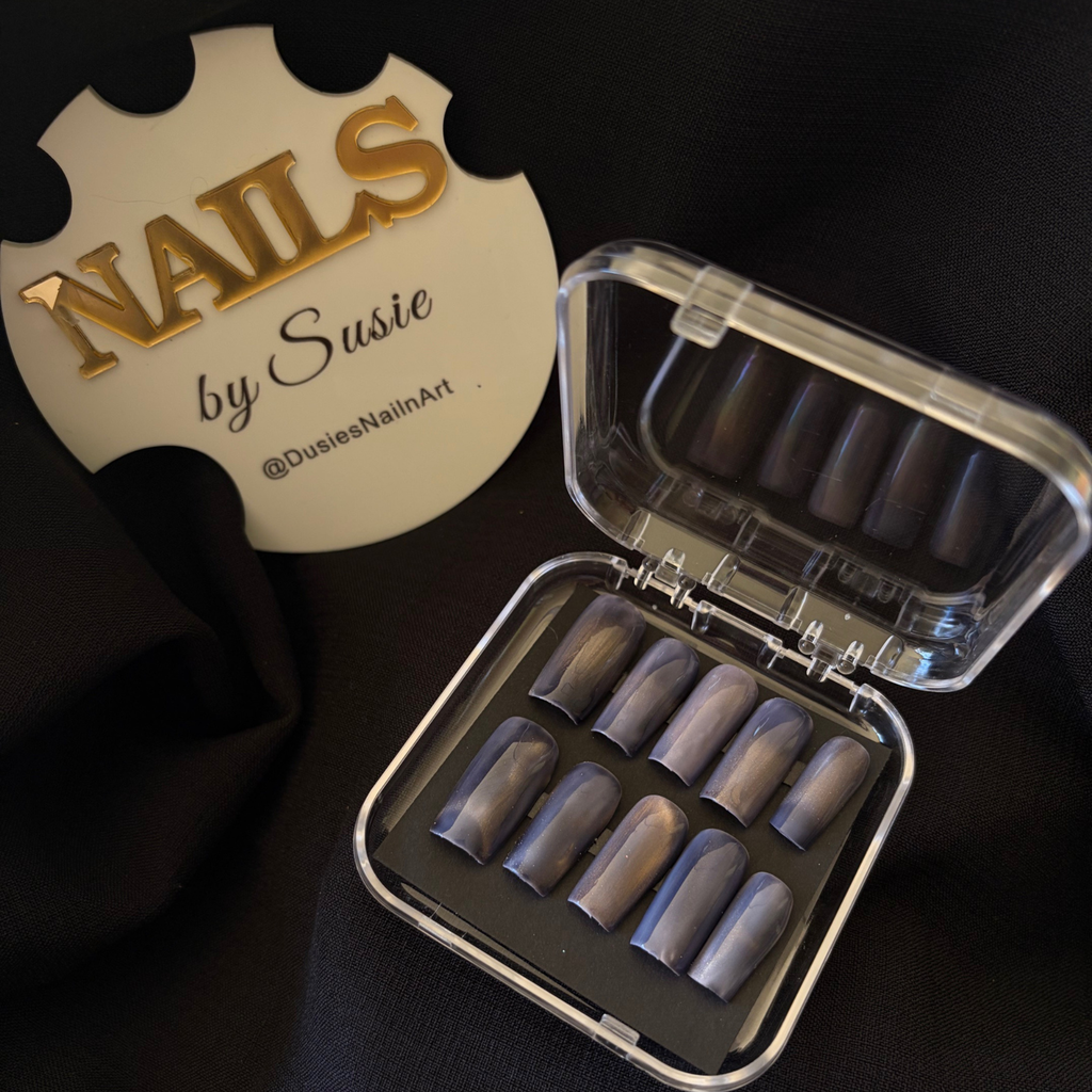 Midnight Coast Press On-Nail Set
