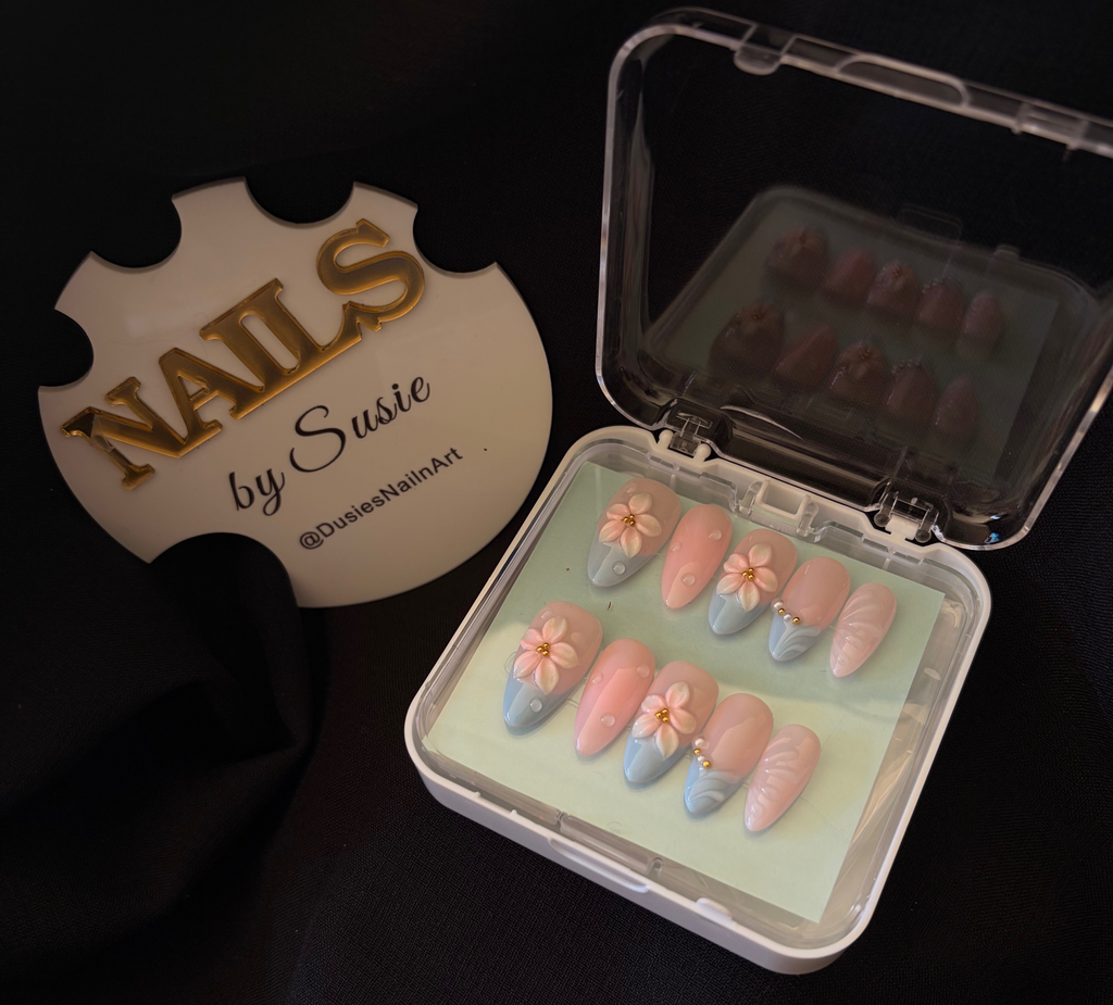 Morning Tide Bloom Press-On Nail Set