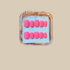Coral Glow Press-on Nail Set (Large)