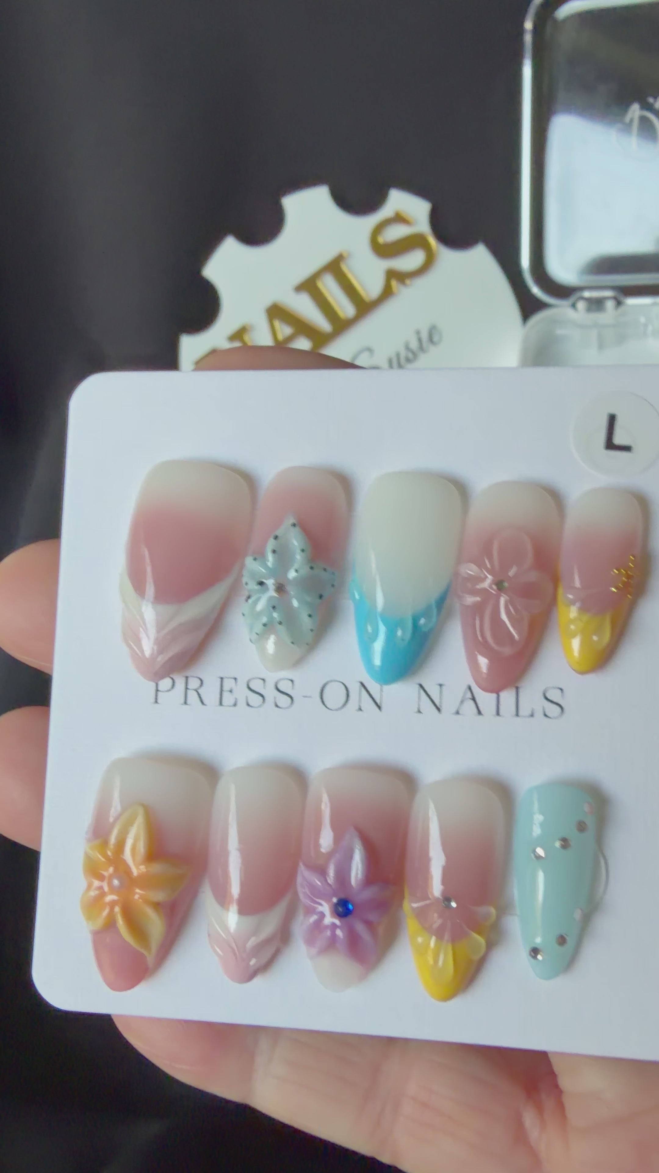 Coastal Bloom Press On-Nail Set