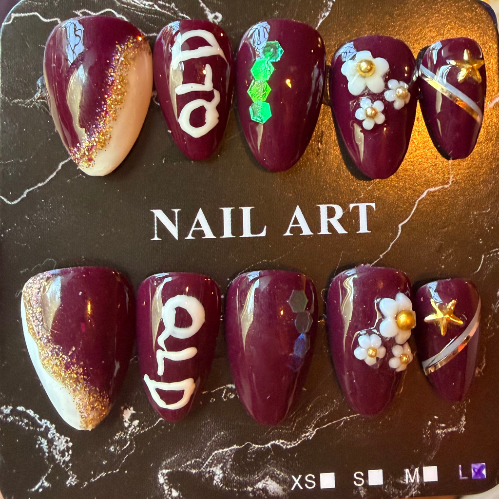 State of Origin Nails - Short Stilletto
