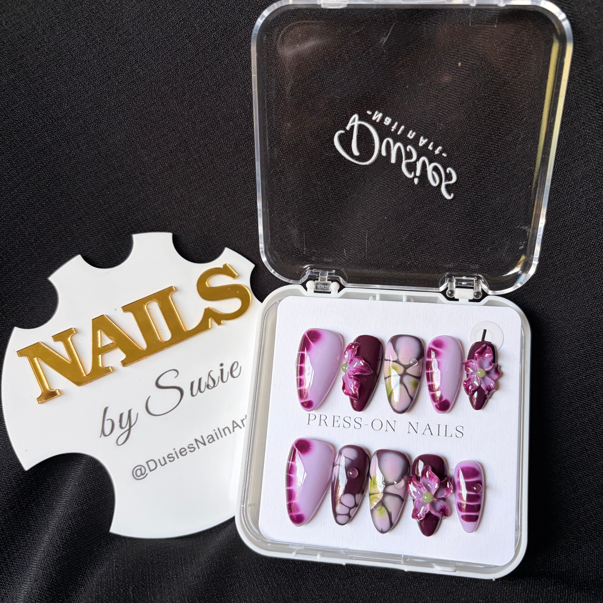Violet Bloom Press On-Nail Set